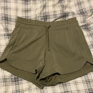 Athleta Seasoft Shorts